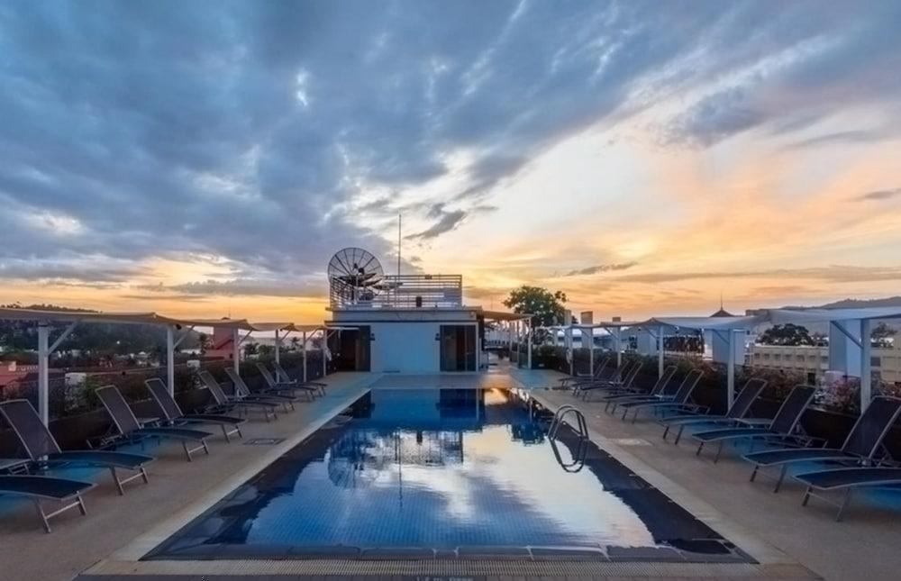 Ashlee Hub Hotel Patong Экстерьер фото